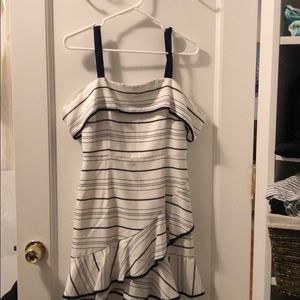 Lucy Paris white and navy linen dress